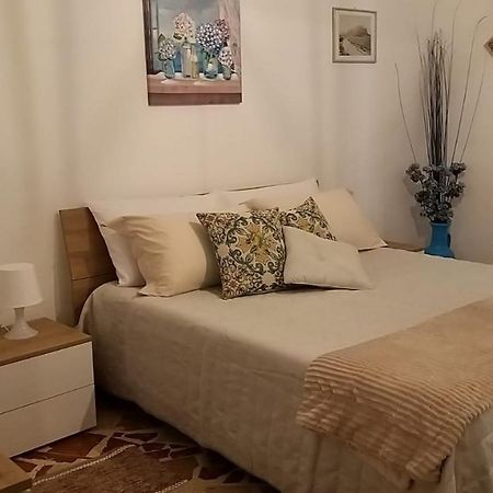 פלרמו Casa Vacanza La Sicula מראה חיצוני תמונה